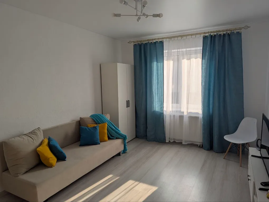 Квартира Уютная светлая квартира с ремонтом — Сальское