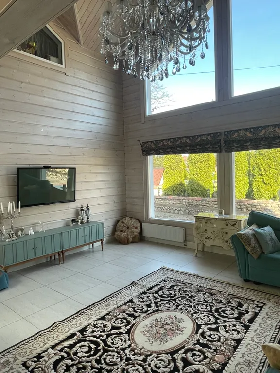 Уютный и комфортный деревянный дом