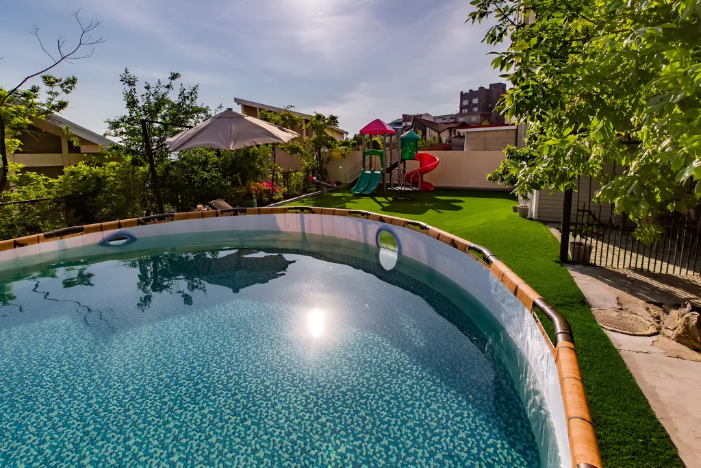 Шикарная вилла на берегу моря