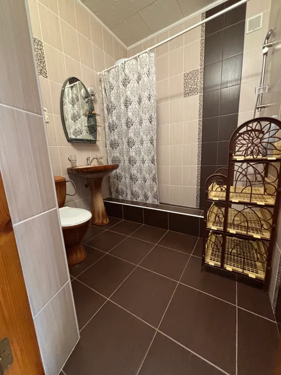 Коттедж с двориком