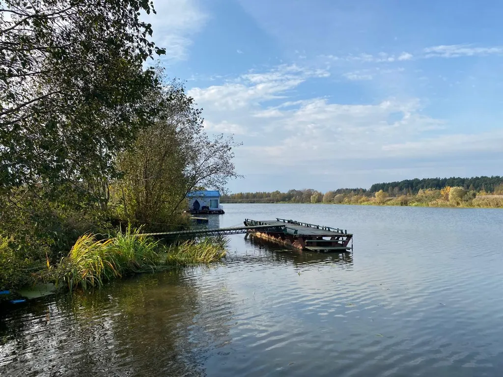 Дом на первой линии у реки Дубна