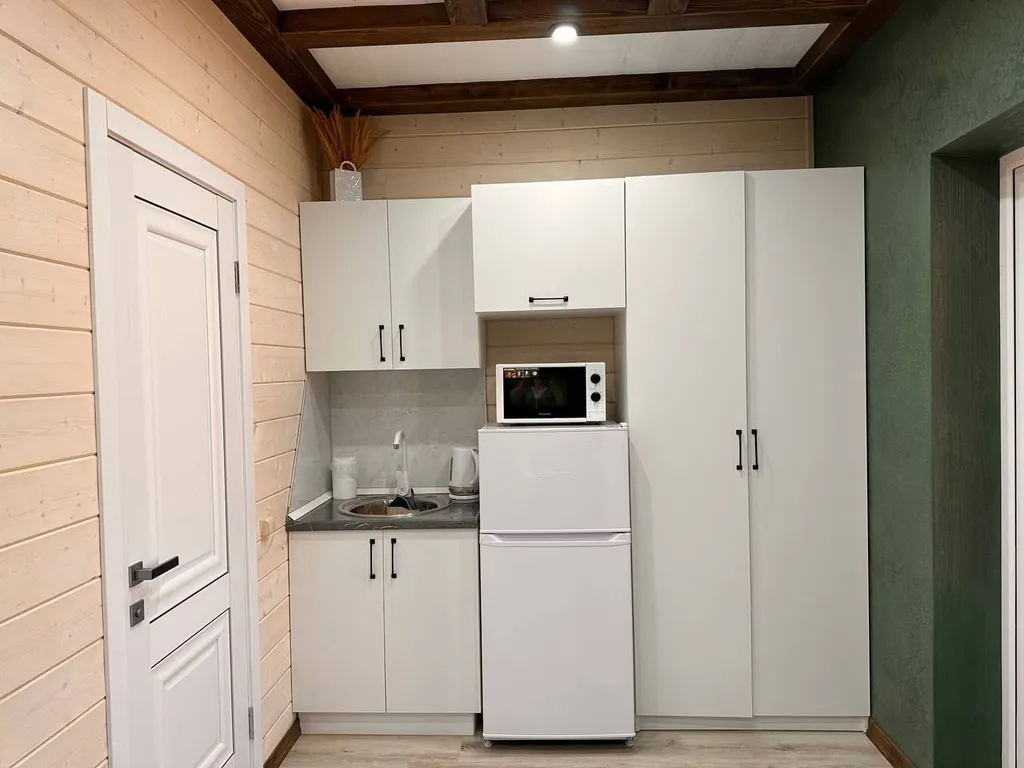 Зелёная 2-комнатная квартира