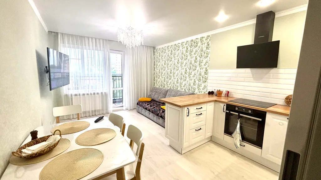 Просторная евро трёхкомнатная квартира в центре