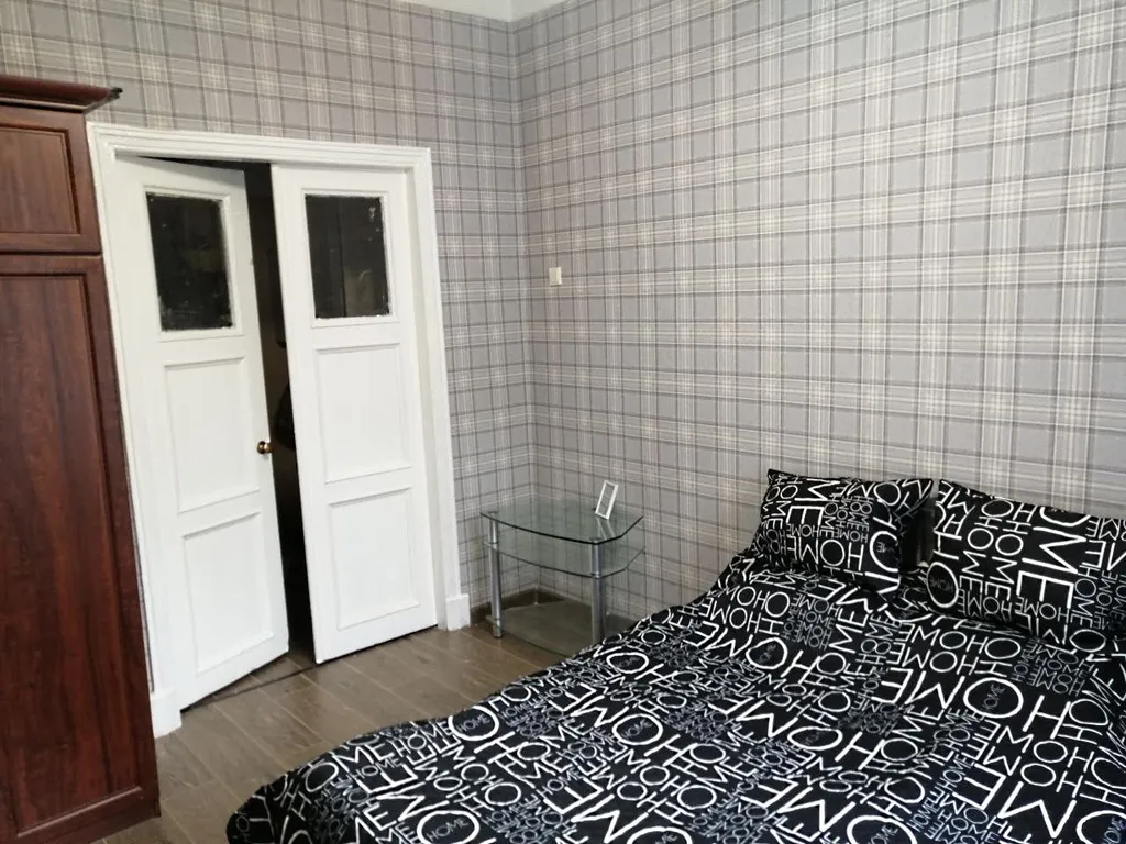 Квартира Квартира Просторная двухкомнатная сталинка в районе Волжской набережной — Ярославль