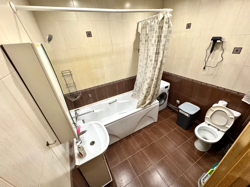 3-комнатная Квартира