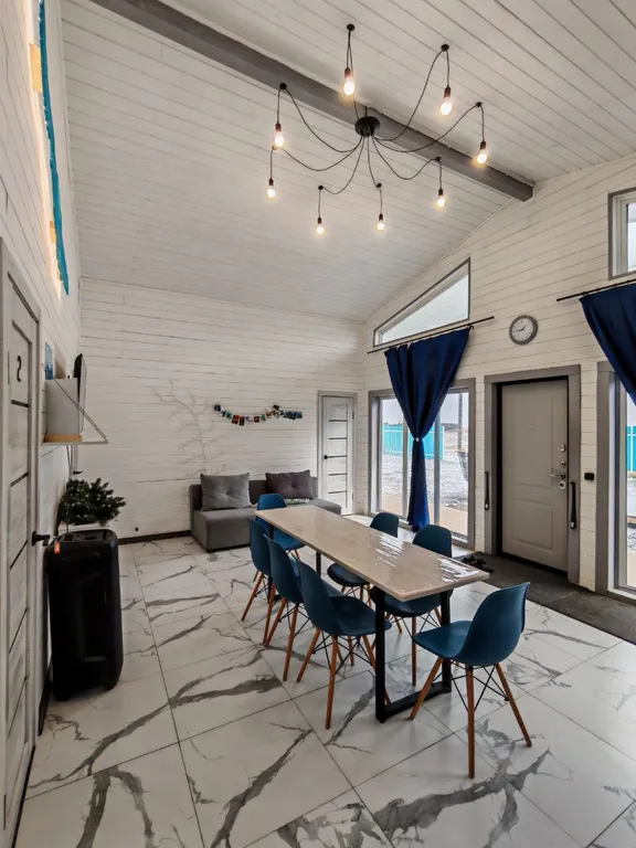 Дом на берегу Байкала