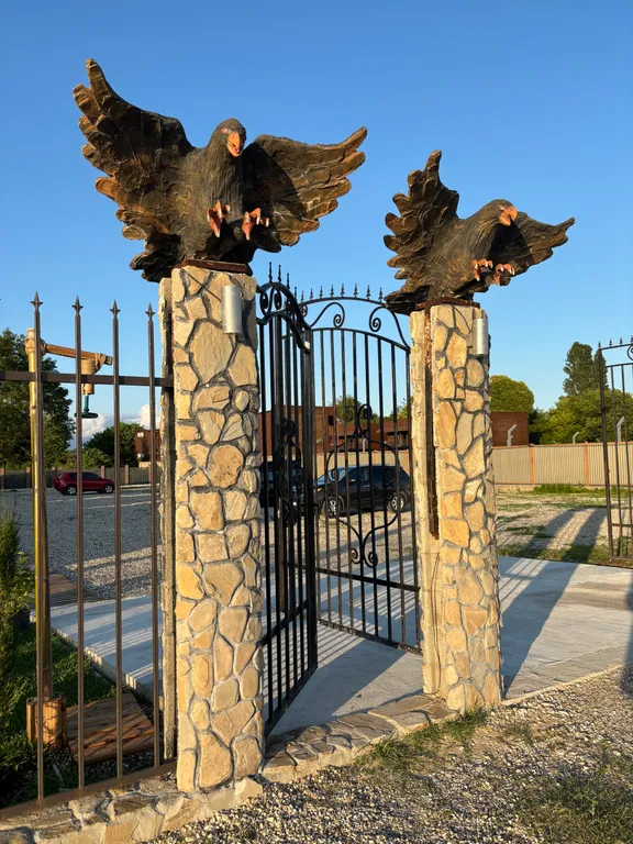 Атмосферные дома a-frame на берегу моря