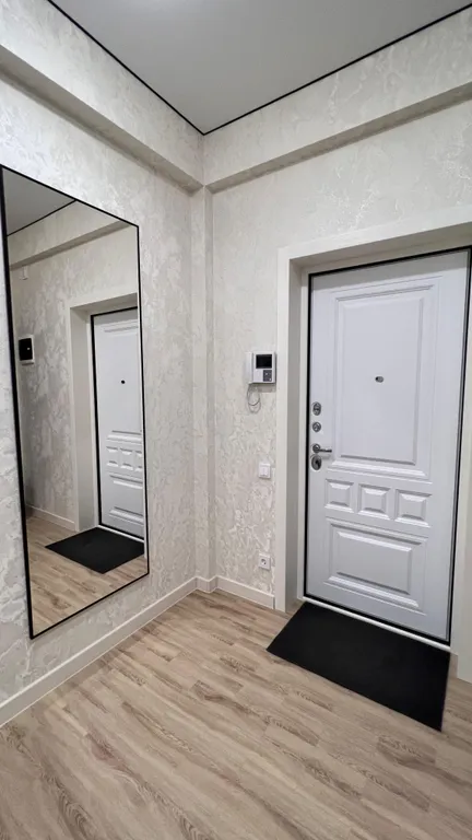 Красивая уютная квартира с видом на море и на горы