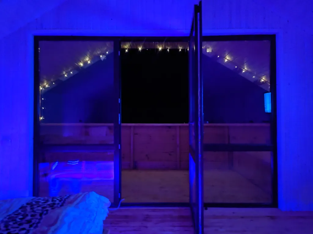 Коттедж с видом на горы и горную речку