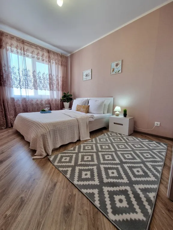 Просторная квартира для 6 гостей на Куликова (Уютный Дом)