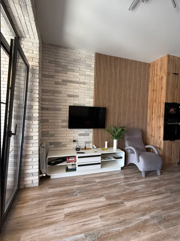 Дом под горой Железной