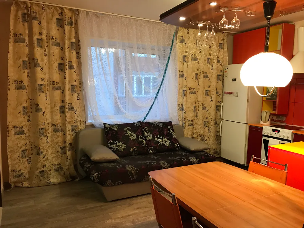 Квартира Квартира Удобная теплая 1-комнатная возле Планеты — Красноярск