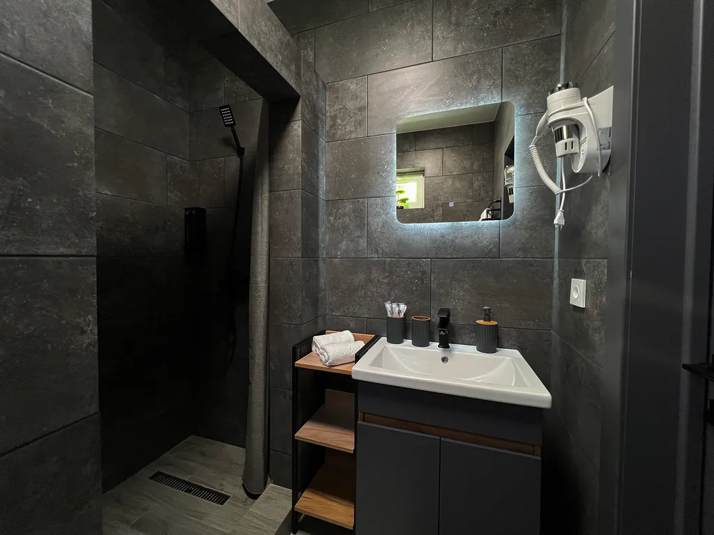 Современный домик в горах Адыгеи