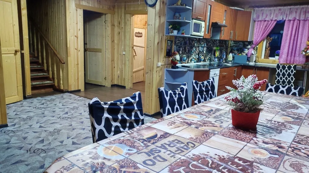 Большой дом с сауной