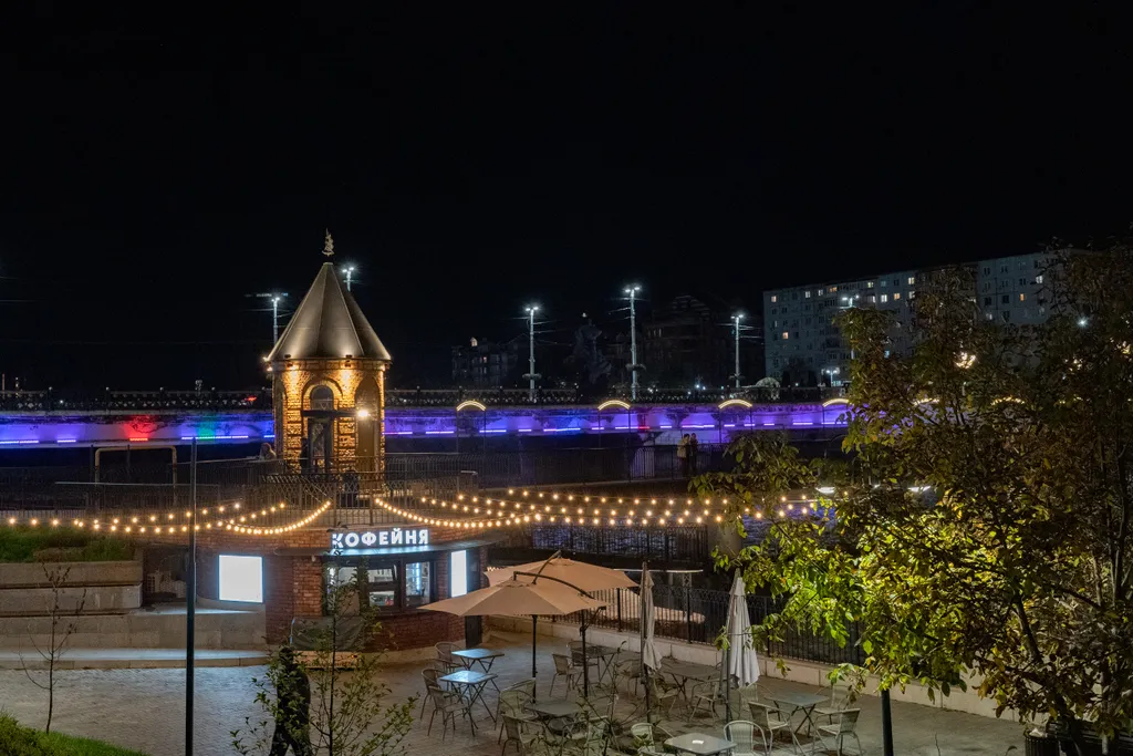 Двухкомнатная квартира в центре города.