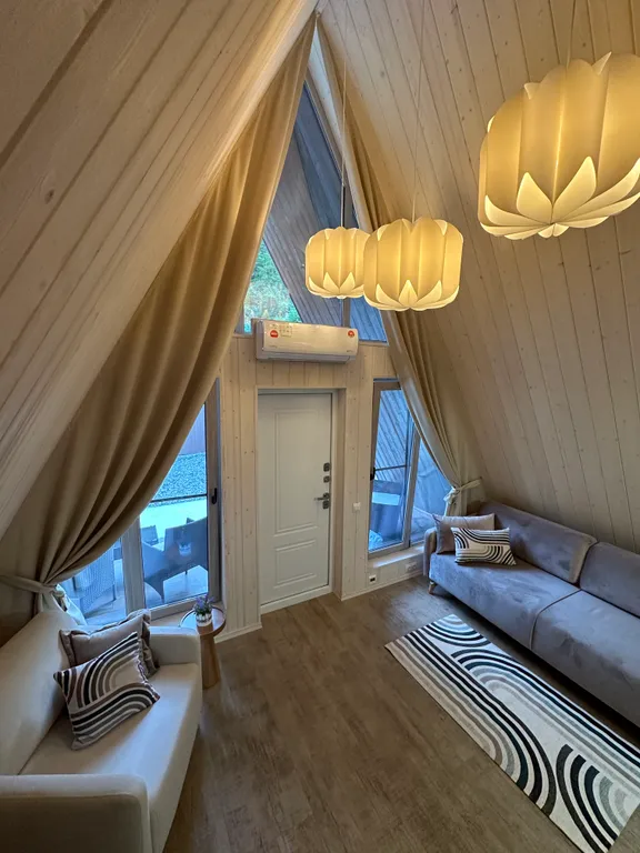 Коттедж Дом в стиле A-frame — Пластунка