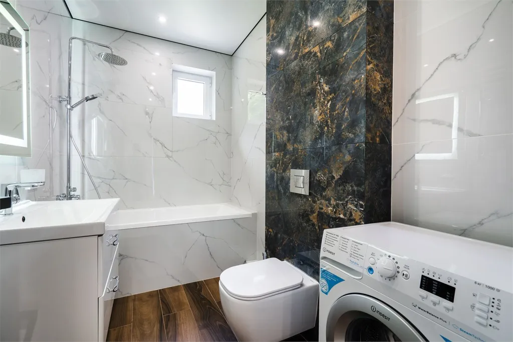 6-комнатный Дом