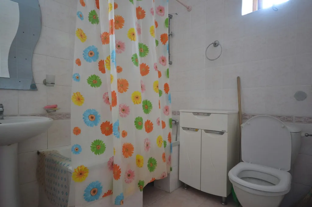 Уютный домик в тихом дворе в курортном центре города