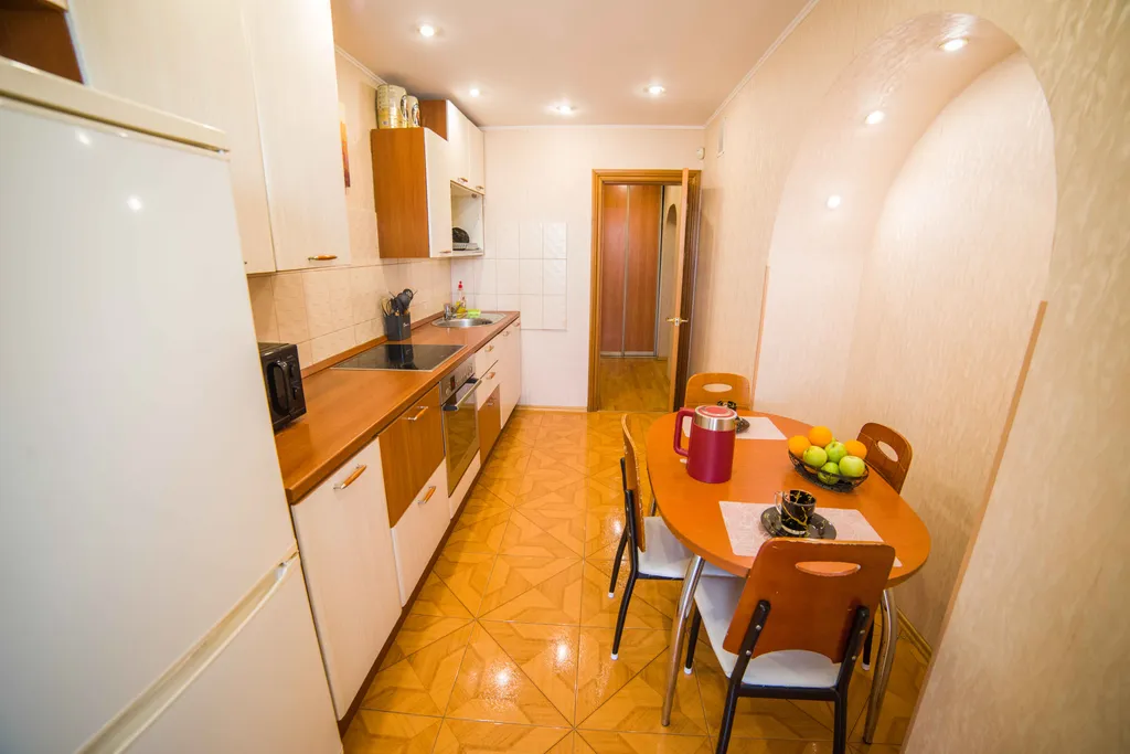 Квартира 2-комнатная просторная квартира в центре — Хабаровск