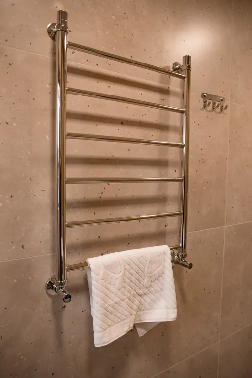 2-этажный коттедж у озера с видом на горы