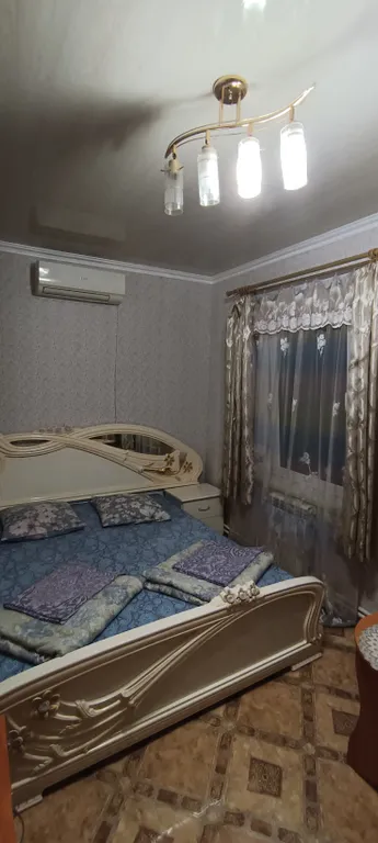 Коттедж Отдельный двухкомнатный номер - коттедж у моря со всеми удобствами — Алушта