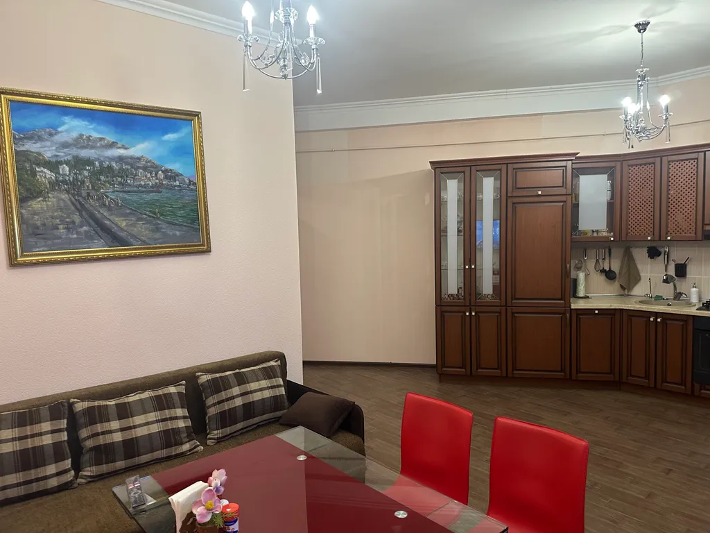 Дом для большой семьи в самом  сердце Ялты