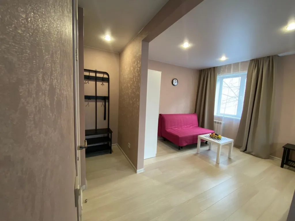 Квартира Квартира в 50 метрах до метро — Новосибирск