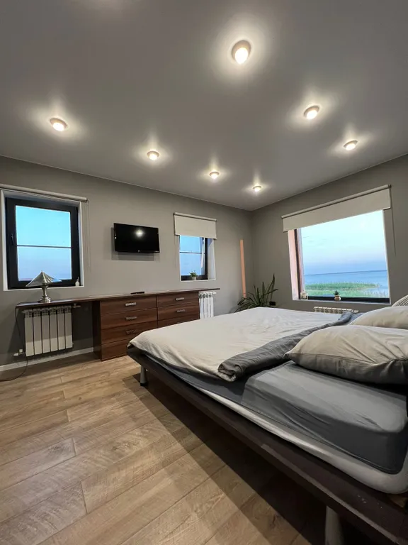 Дом на берегу Смолино