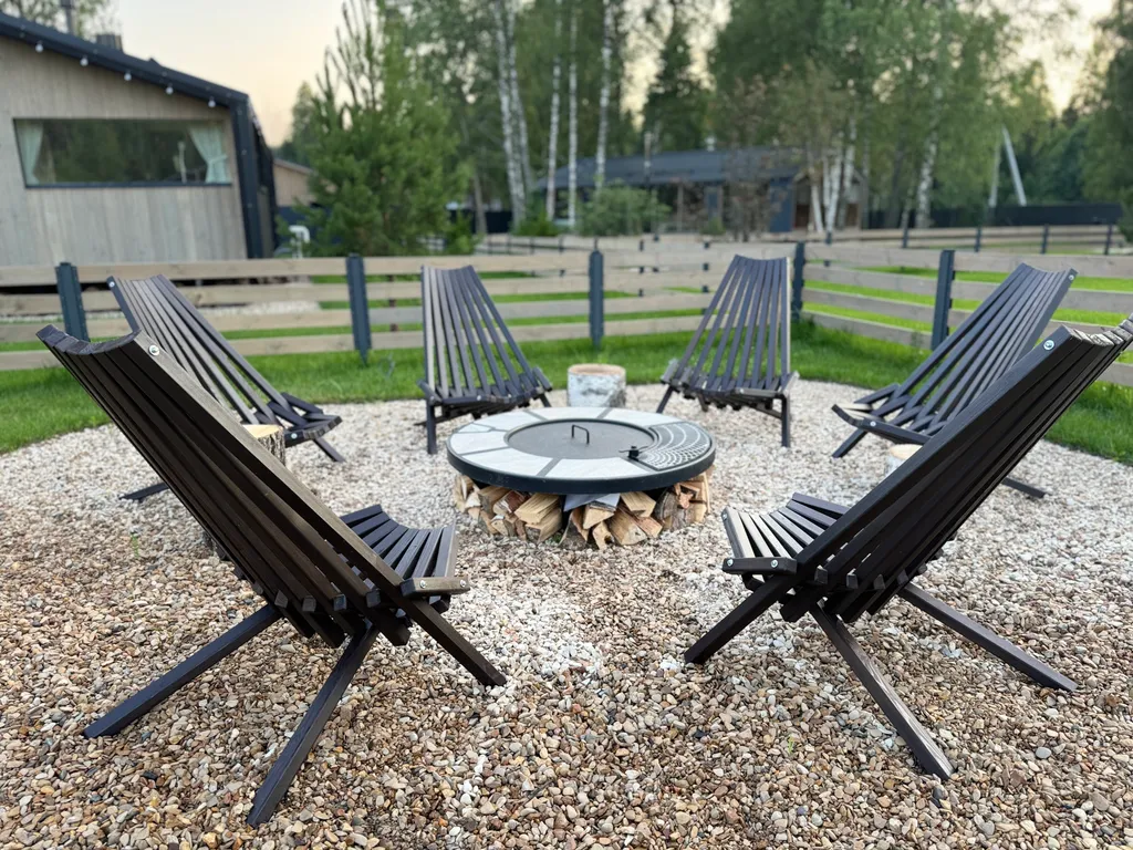 Уютный загородный дом в тишине