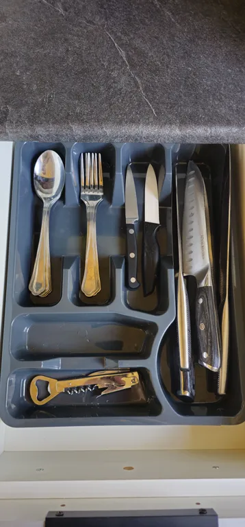 Коттедж Уютный домик на большом участке у озера — Никулино