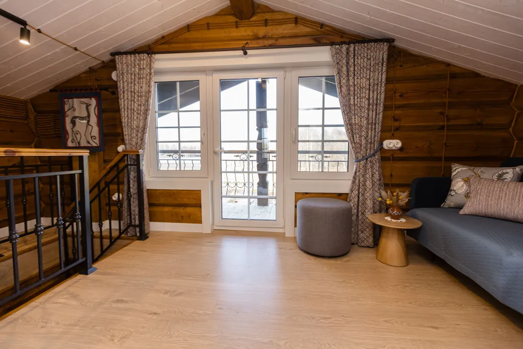 Коттедж Дом Избушка на берегу реки Свирь — Лодейное Поле