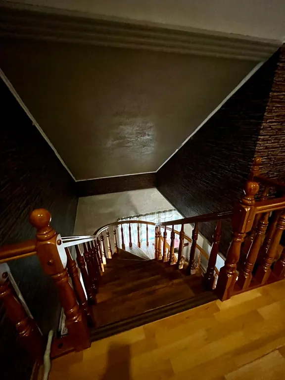 Большой уютный дом