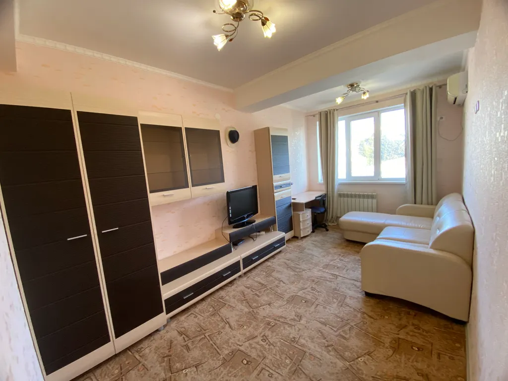 Трехуровневая 3-к квартира с террасой, у моря