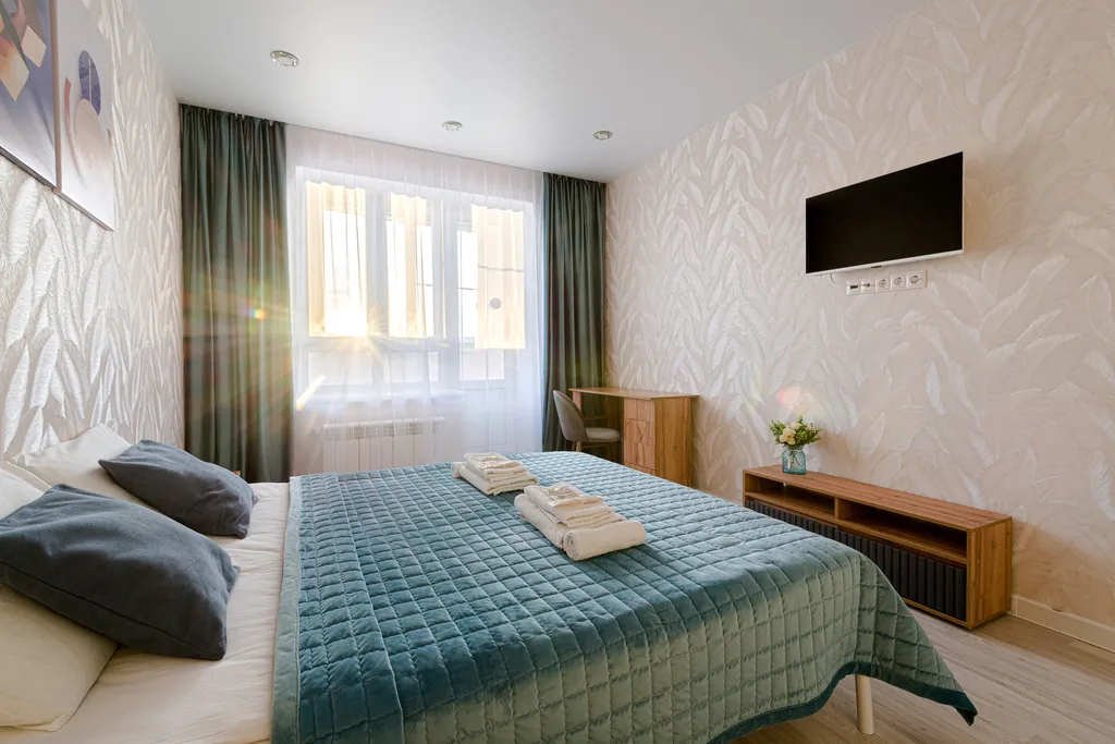 В центре у ТЦ Мега Молл, кондиционер, гостиничный сервис, бесконтактно