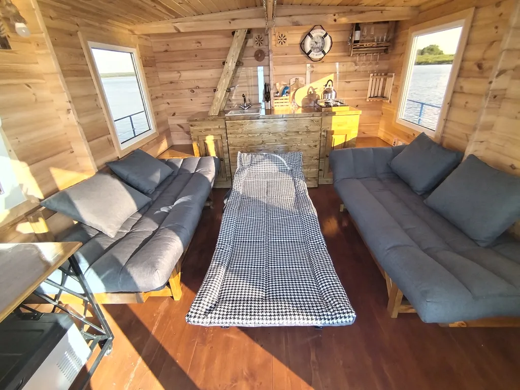 Дом на воде