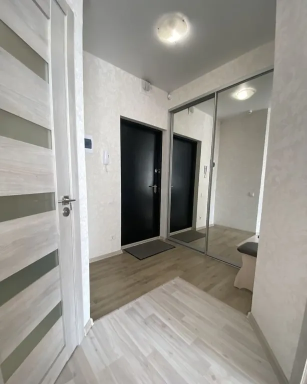 Просторная квартира, рядом Кадетское училище