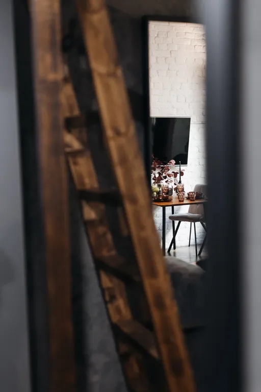 Black Studio с антресолью у Рубинштейна