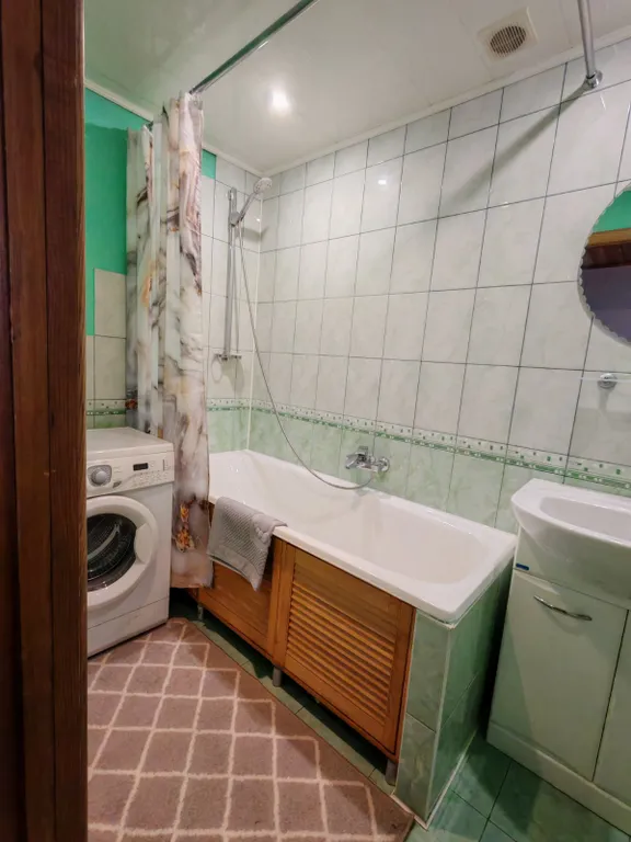 Двухкомнатная квартира возле Белой Церкви