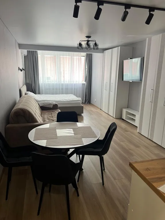 Новая комфортная студия в 5 минутах ходьбы от Храма