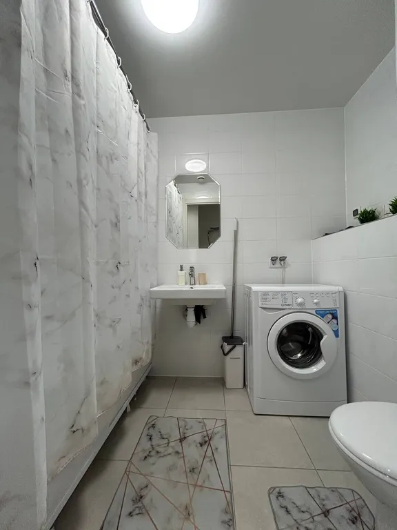 Нoвая уютнaя 1-комнатная квартира