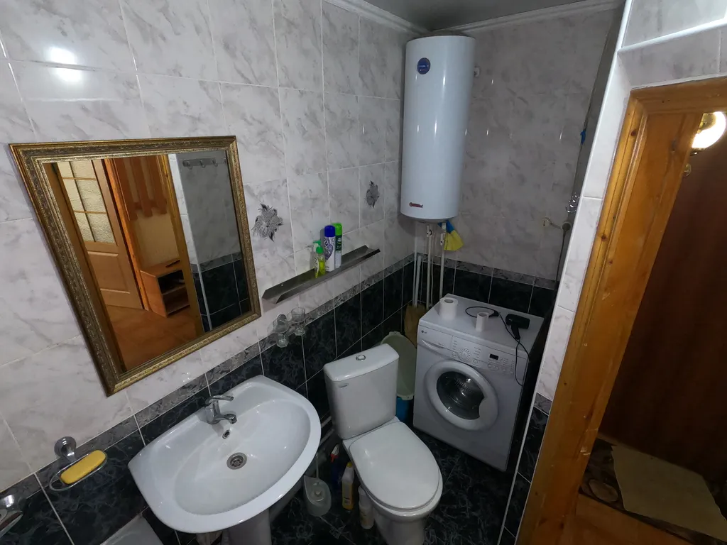 Трёхкомнатная квартира в сердце Домбая