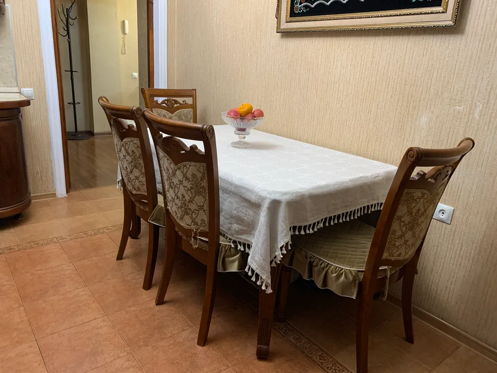 Уютная квартира на кольце с красивым видом на город и горы