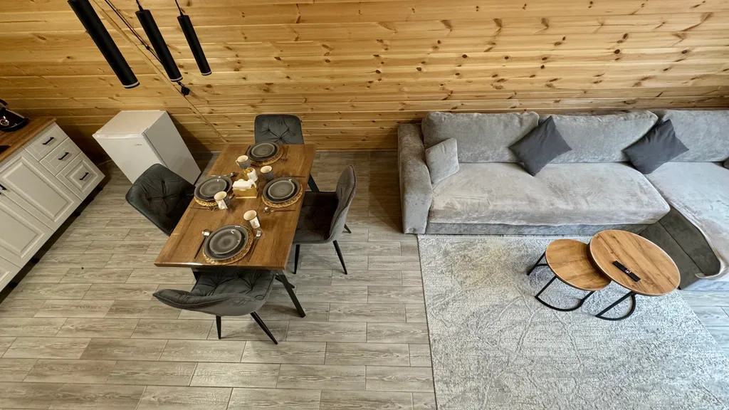 Уютный домик с панорамным видом на горы