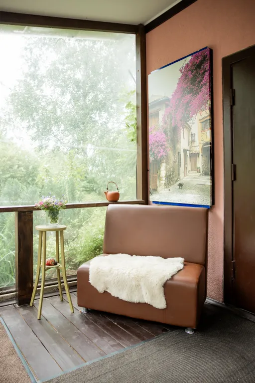 Розовая дача в Грузино