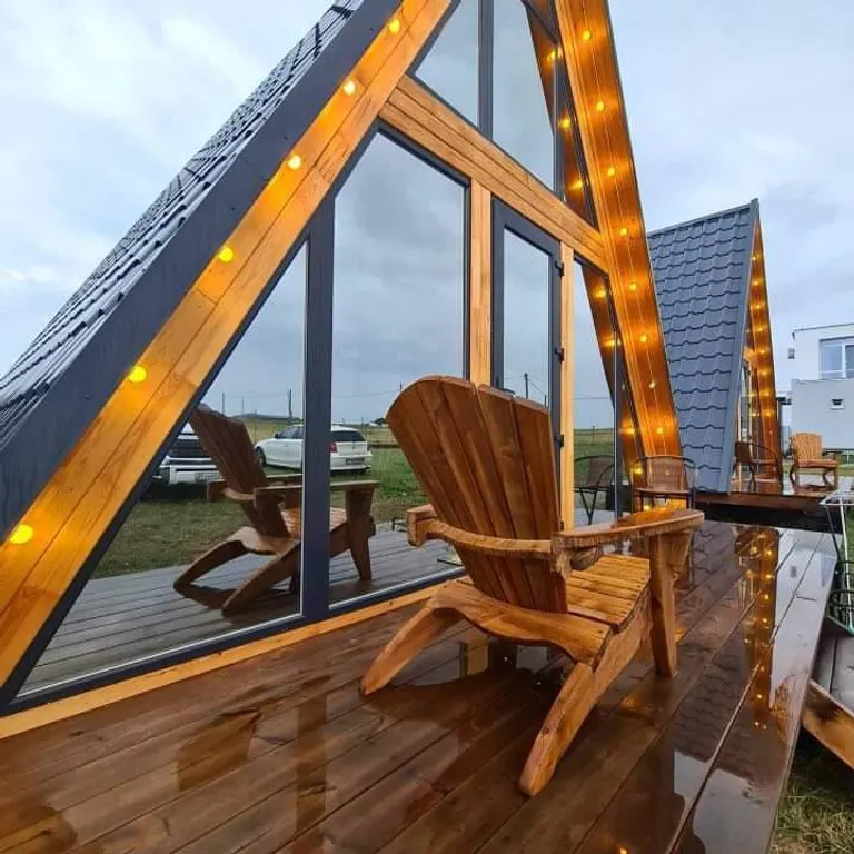 Коттедж Афрейм в Оленевке — аренда посуточно в Оленевка