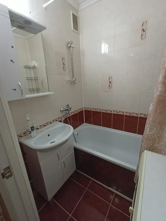 Просторная двушка рядом с жд вокзалом и ас № 1, круглосут. заселение