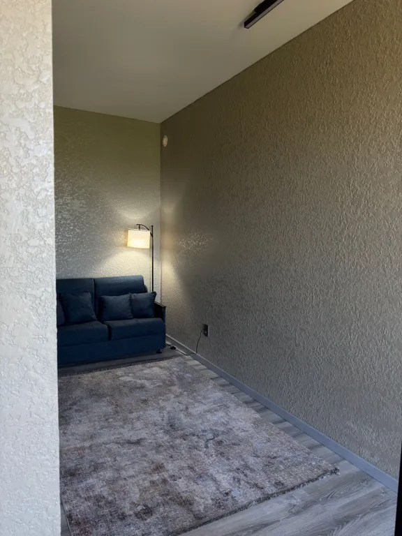 Дом рядом с морем