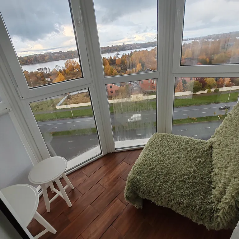 Прекрасная стильная квартира в живописном районе города