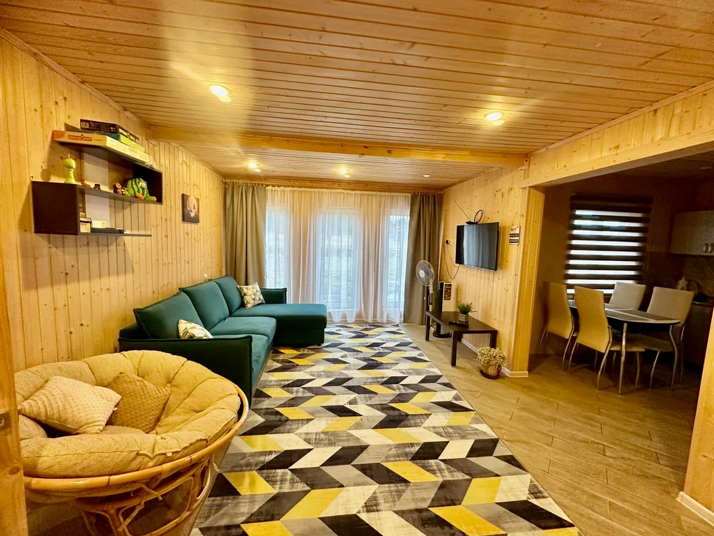 Дом с баней и банным чаном