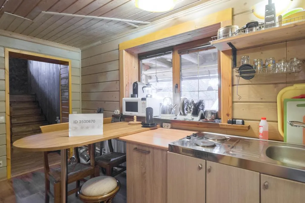 Коттедж Дом для отдыха рядом с рекой Луга — Луга